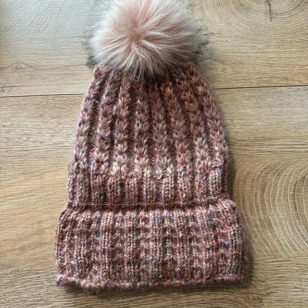 Norla Canada Alpaca and Wool Blend Knit Pom Beanie Hat Pink